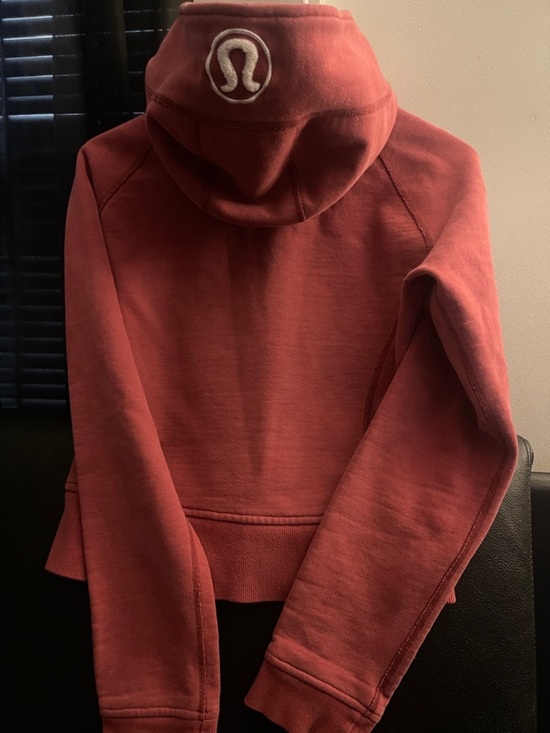lululemon athletica Tops - Lululemon Vintage  Scuba Size 4 Excellent Vintage Condition Rose Color RARE FIND